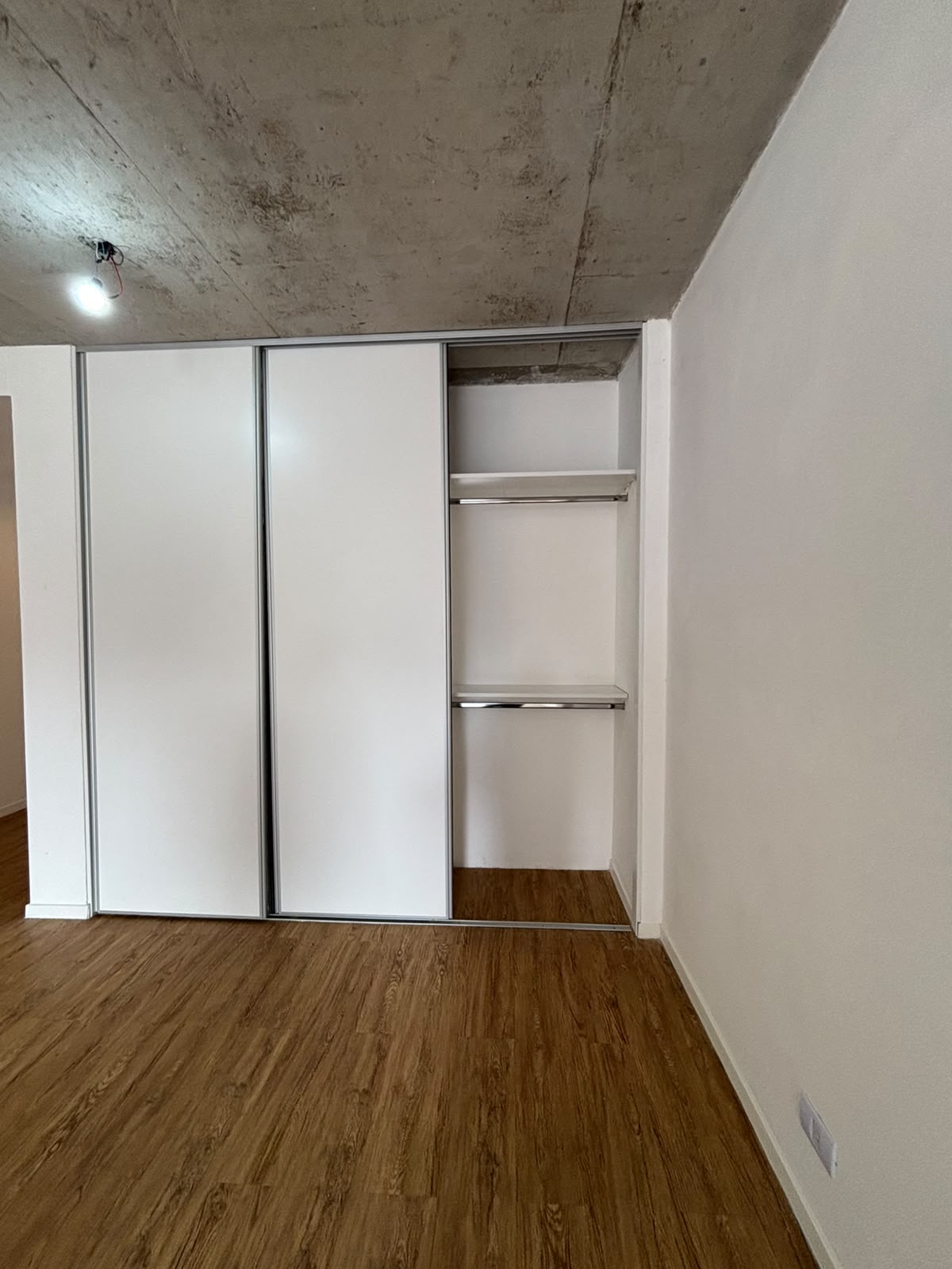 Cabrera 3523 1